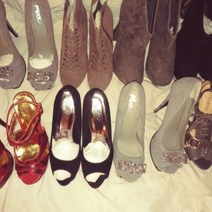 BRAND NEW Heels